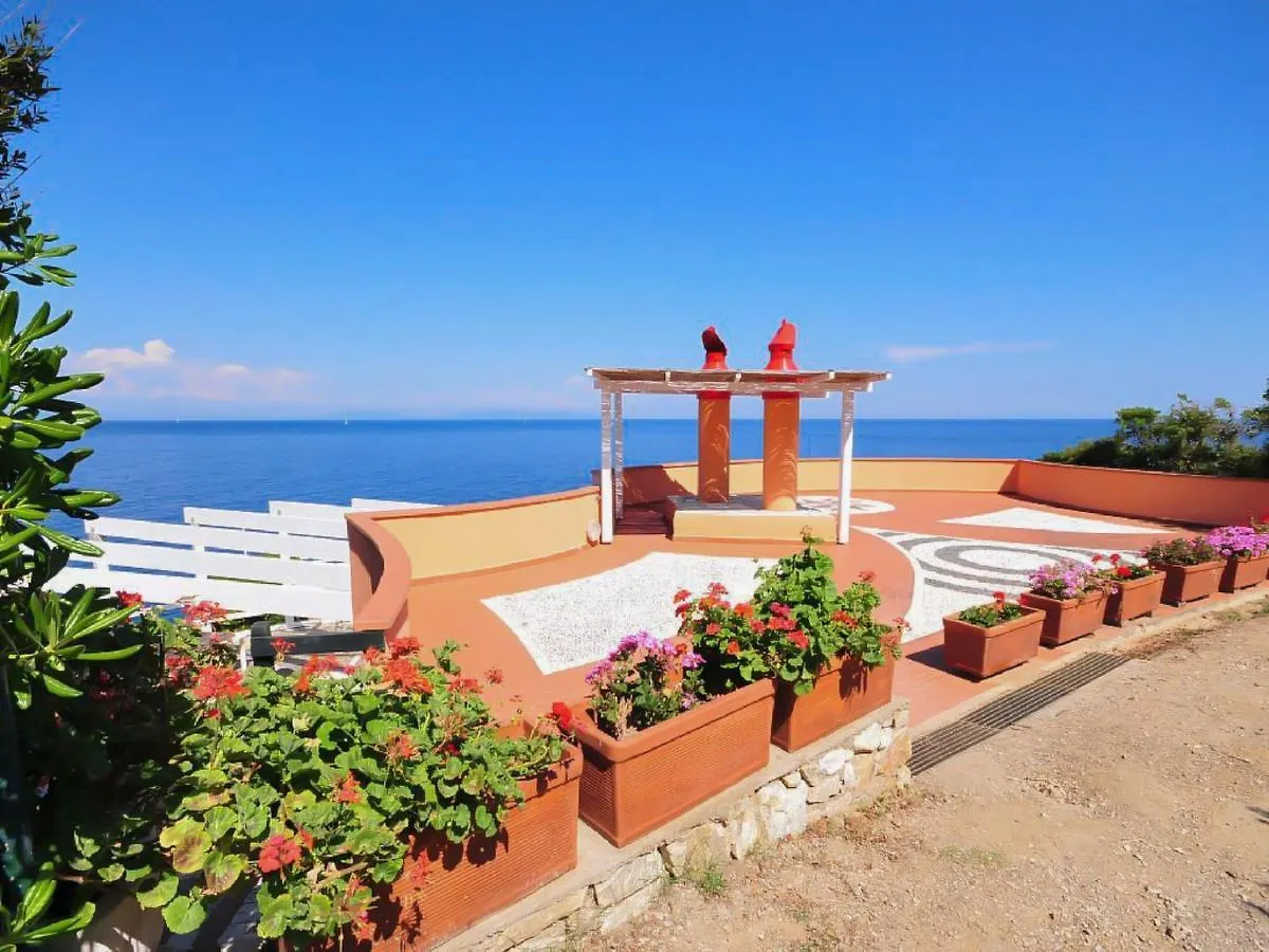 Apartment Locazione Turistica Capo D'Arco-1 Italy